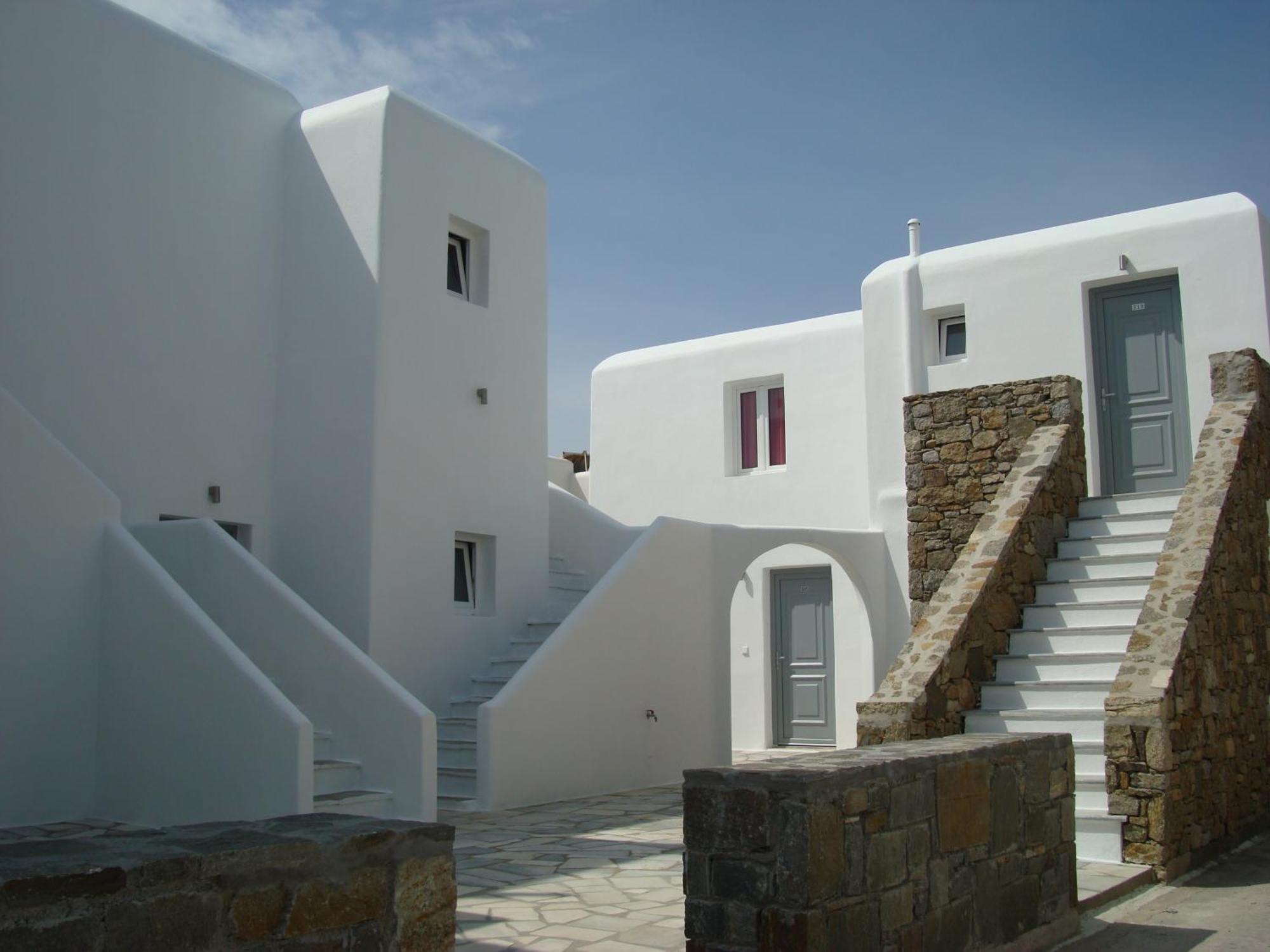 Elena Studios & Suites Ornos  Luaran gambar